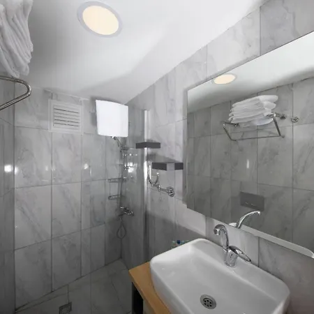Attalos Smart Lara Star Antalya