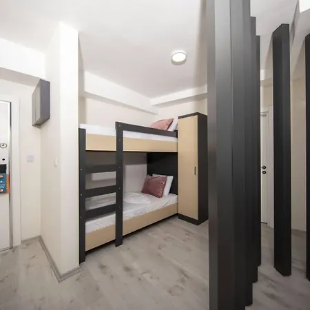 Hotel Attalos Smart Lara Star
